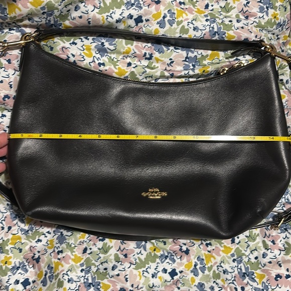 Coach leather bag - Picture 7 of 7